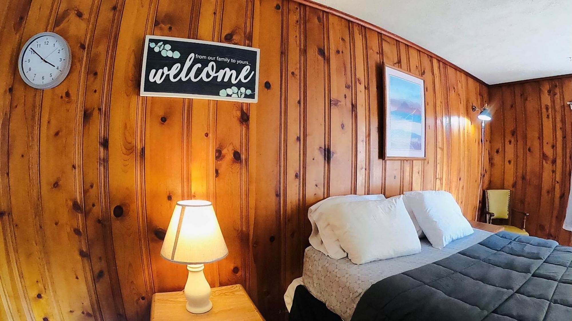Heart Of The Berkshires Motel Pittsfield Εξωτερικό φωτογραφία
