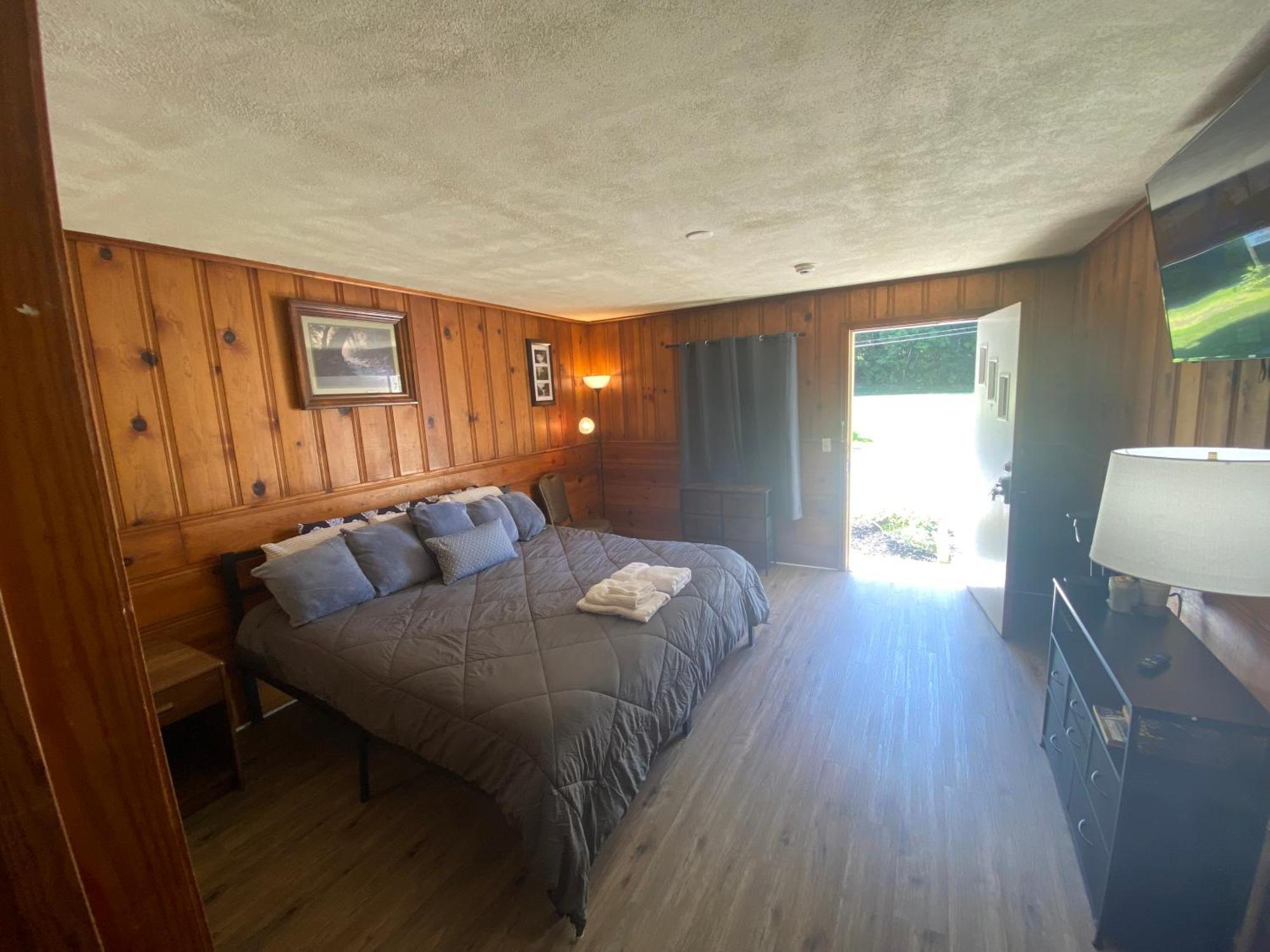 Heart Of The Berkshires Motel Pittsfield Εξωτερικό φωτογραφία