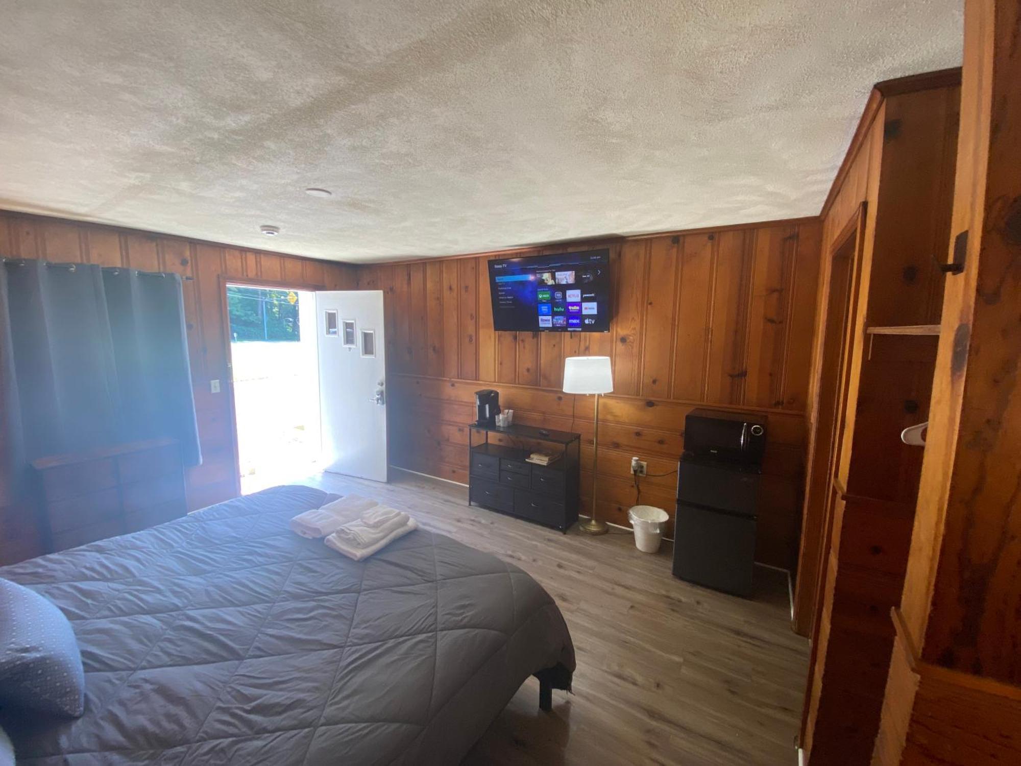 Heart Of The Berkshires Motel Pittsfield Εξωτερικό φωτογραφία